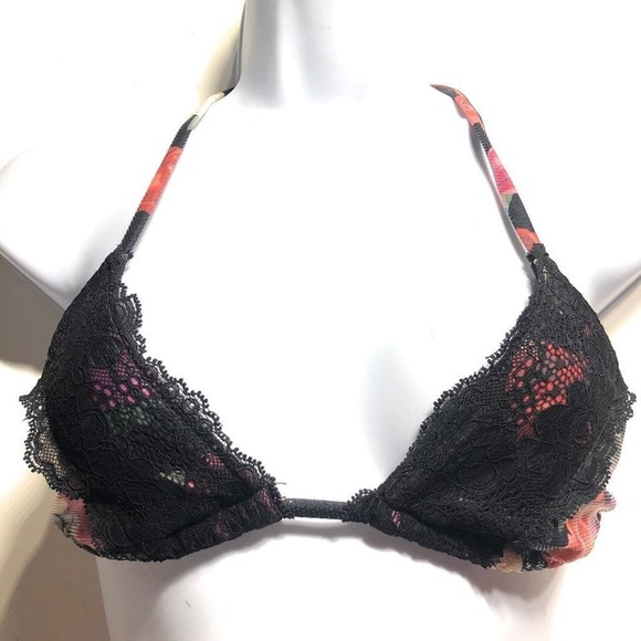 Beach Bunny Her Majesty Triangle Bikini Top - Picture 4 of 8